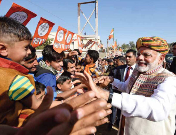 narender-modi-at-rally-time