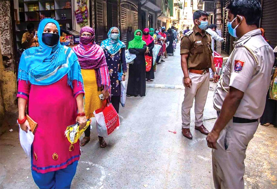 food-distribution-queue